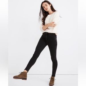 Madewell 10" high-rise skinny jeans in starkey wash size 24